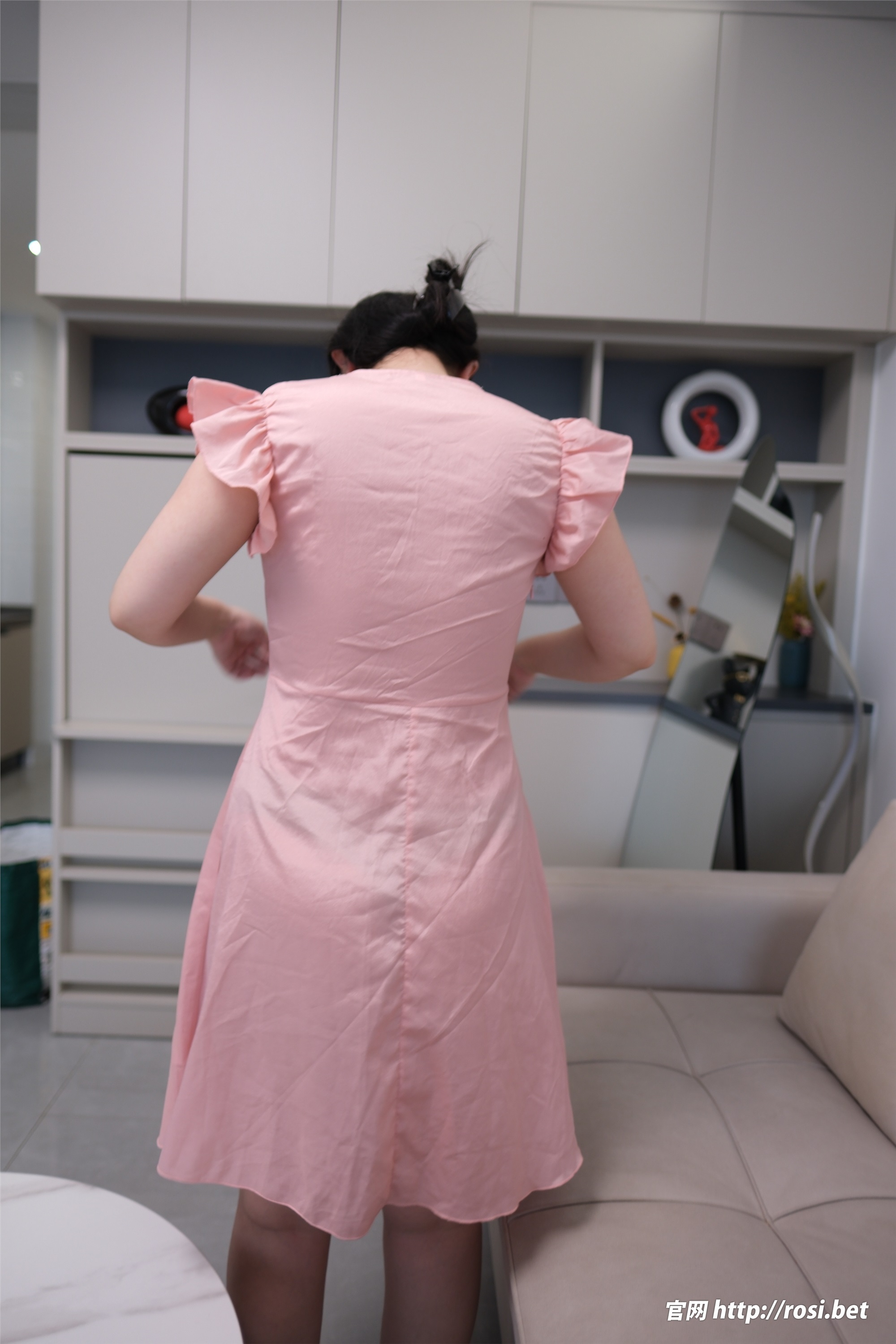 ROSI写真 2024.10.30 NO.4713